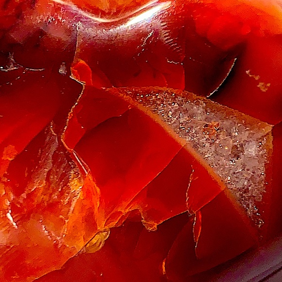 CARNELIAN HEART PUFFED WITH DRUZY QUARTZ - Picture 6 of 9